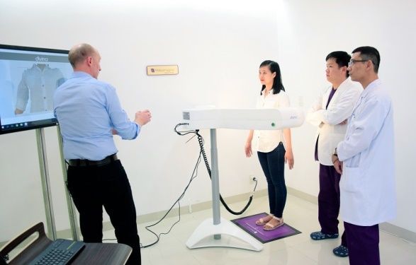 Giá tiền nâng ngực nội soi bằng túi Nano chip 3D Motiva? - Bệnh viện thẩm mỹ JW Hàn Quốc