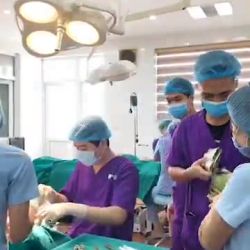 Phẫu thuật độn thái dương tại Dr Hoàng Tuấn có gì đặc biệt?