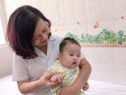 Đừng bỏ lỡ cơ hội can thiệp sớm một số bệnh lý bẩm sinh cho trẻ - Bệnh viện Việt Đức
