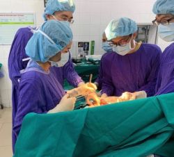 Khối u gan khổng lồ bị vỡ, bệnh nhân mới phát hiện ung thư gan - Bệnh viện Việt Đức