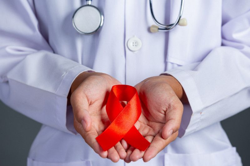 Quan hệ không thâm nhập có bị HIV không khi nào cần đi xét nghiệm