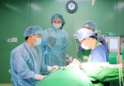 Phương pháp trị sẹo sau khi cắt mí mắt - Bệnh viện thẩm mỹ JW Hàn Quốc