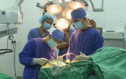 Hành trình làm chủ kỹ thuật phẫu thuật u não thức tỉnh của các bác sĩ Việt Nam - Bệnh viện Việt Đức
