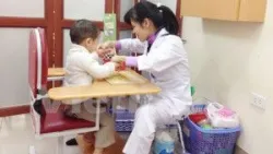 Những hiểu lầm khiến chứng tự kỷ khó chữa - Bệnh viện nhi Trung Ương