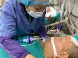 Đêm ly biệt của người vợ quyết hiến tạng chồng - Bệnh viện Việt Đức