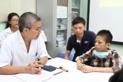 Bệnh nhân ghép phổi đầu tiên bởi các thầy thuốc Bệnh viện Việt Đức được ra viện