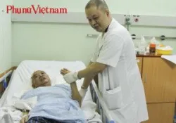 Kích thích não sâu giúp người mắc Parkinson có thể đi lại - Bệnh viện Việt Đức