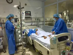 Lần đầu tiên tại Việt Nam: “Chia sẻ gan” từ người cho chết não để ghép cho hai bệnh nhân - Bệnh viện Việt Đức