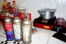 Bỏng mặt, cụt ngón tay vì nổ bình ga mini - Bệnh viện Việt Đức