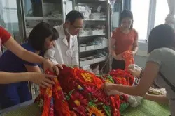 Cử chuyên gia lên Lai Châu phẫu thuật cứu nạn nhân vụ tai nạn thảm khốc - Bệnh viện Việt Đức