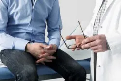 Đi khám “cậu nhỏ”, bất ngờ phát hiện ra bệnh tim mạch - Bệnh viện Việt Đức.