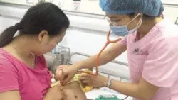 Thủy đậu vào mùa: Triệu chứng, cách chăm sóc và phòng bệnh - Bệnh viện nhi Trung Ương