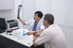 Khám sức khỏe định kỳ – Sợi dây gắn kết cơ quan, doanh nghiệp với công nhân viên chức lao động - Bệnh viện Việt Đức