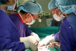 Bệnh viện Hữu nghị Việt Đức lần đầu tiên thực hiện thành công ghép phối từ người cho đa tạng