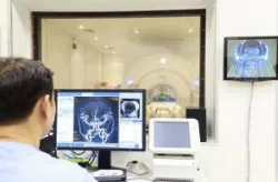 Chụp cộng hưởng từ (MRI) có ảnh hưởng gì tới cơ thể?