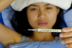 Đang cho con bú có tiêm được vắc-xin HPV ngừa ung thư cổ tử cung không?