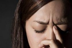 Phương pháp xoa bóp bấm huyệt kết hợp tác động cột sống điều trị thiểu năng tuần hoàn não