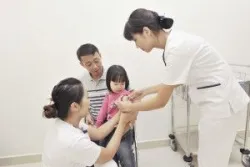 Bị thủy đậu ngày thứ 4 còn lây không?