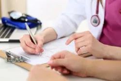 Mất cân bằng nội tiết tố ở phụ nữ: triệu chứng, xét nghiệm, điều trị