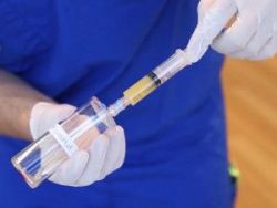 Sau sinh bị nhức mỏi toàn thân