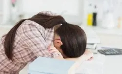Viêm mủ màng phổi: Triệu chứng và biến chứng