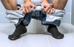 Nội soi đại tràng phát hiện bất thường trong ruột già và trực tràng