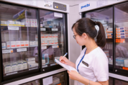 9 bệnh phổ biến do virus hoặc vi khuẩn gây nên