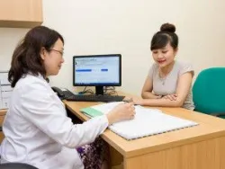 Phụ nữ bị bệnh tim có nên sinh con?