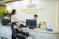 Trẻ sinh non tiêm vắc-xin khi nào? Cần lưu ý điều gì sau tiêm