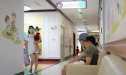 Vì sao không tiêm sởi cho trẻ dưới 9 tháng tuổi?