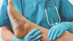Hội chứng chèn ép khoang sau can thiệp nội mạch