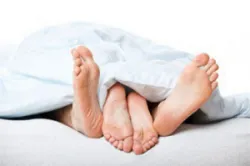 Những yếu tố nào ảnh hưởng đến sự hình thành giới tính thai nhi?
