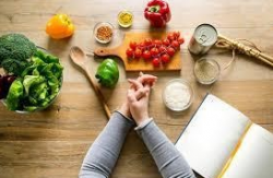 Collagen uống một năm mấy lần?