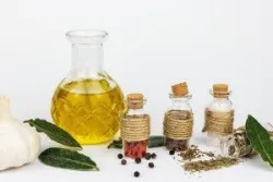 Dầu thực vật brom hóa (BVO) là gì và vì sao lại có trong đồ uống?