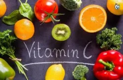Nhu cầu vitamin C từ trẻ sơ sinh đến người trưởng thành