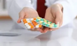 Dị ứng rượu vang là gì? Biểu hiện và cách phòng tránh
