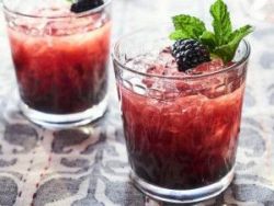Quả dâu tằm có tác dụng gì?