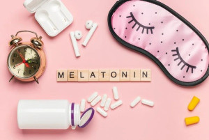 Melatonin: Lợi ích, cách dùng và tác dụng phụ