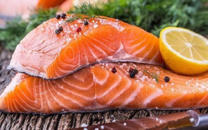 Lợi ích của cá hồi đối với cholesterol