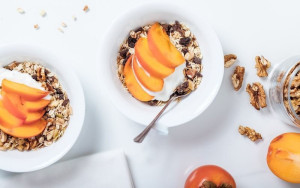 Nên ăn gì để duy trì lượng đường huyết và cholesterol ở mức thấp?