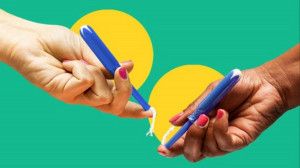 Có thật là phụ nữ sống chung sẽ có kinh nguyệt giống nhau?