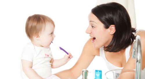 Bệnh răng miệng ở trẻ dưới 3 tuổi thường gặp