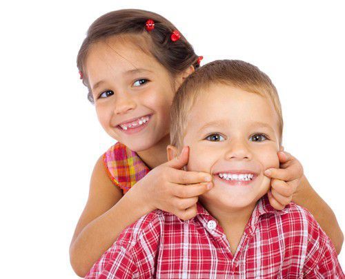 4 cách đơn giản giúp bé giảm đau khi mọc răng