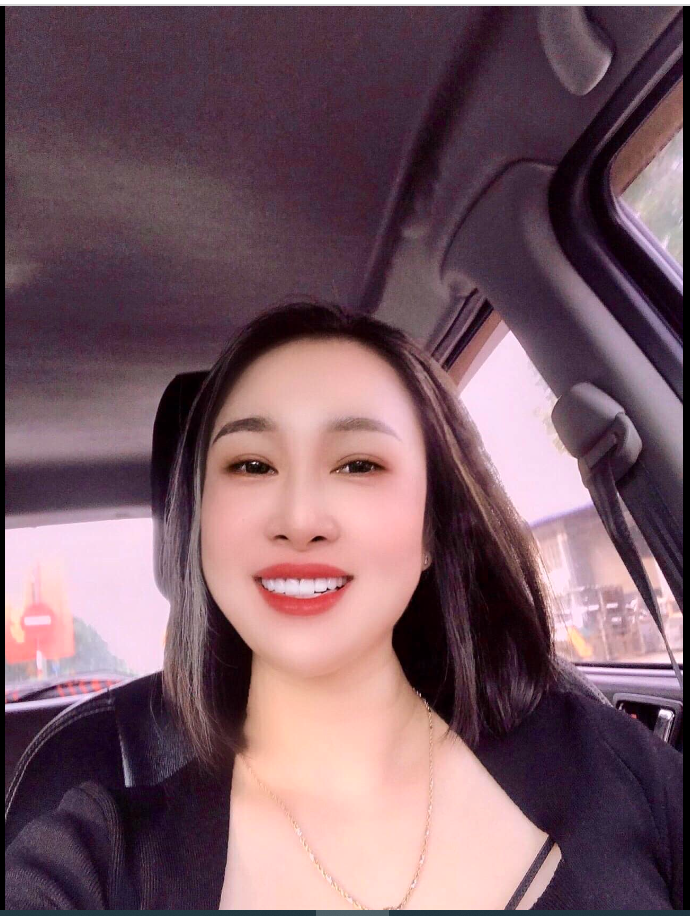 Nụ cười rạng rỡ của chị chính là minh chứng cho việc chọn Delia là quyết định đúng đắn.
