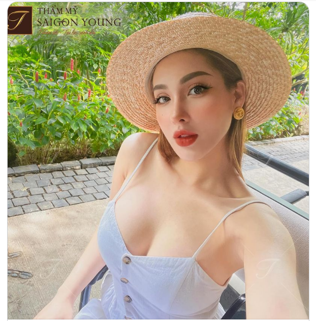 Nâng ngực là dịch vụ đại phẫu, để quyết định thay đổi không phải đơn giản, các chị em cũng đã phải suy nghĩ và tìm hiểu rất kỹ càng về chất liệu cũng như tay nghề của Bác sĩ.