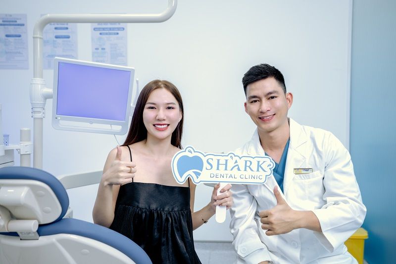 Dán sứ Veneer tại nha khoa Shark giúp bạn có được nụ cười khỏe, đẹp và bền