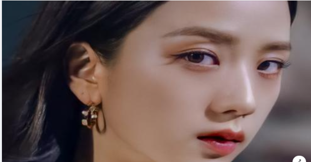 Sụn Surgiform ứng dụng trong việc tạo hình nên dáng mũi cao thẳng, được các chuyên gia thẩm mỹ đánh giá là một trong các chất liệu nâng mũi sinh học cao cấp nhất hiện nay, sở hữu nhiều