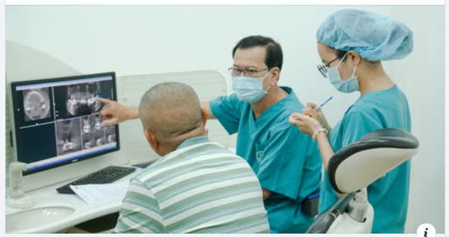Mất răng toàn hàm không chỉ là chuyện ăn uống – mà là sự xuống cấp âm thầm của ngoại hình, sức khỏe và cả tinh thần.