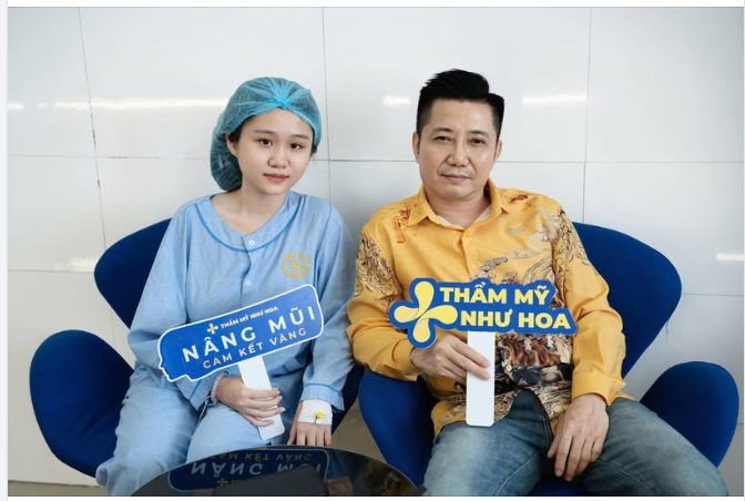 Anh Vinh - Người bố tâm lý của năm và con gái Thiên Ân trước khi vào phòng phẫu thuật
