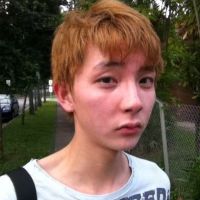 Tôi có cần nâng sống mũi và kéo dài đầu mũi để gương mặt trông nam tính hơn không?